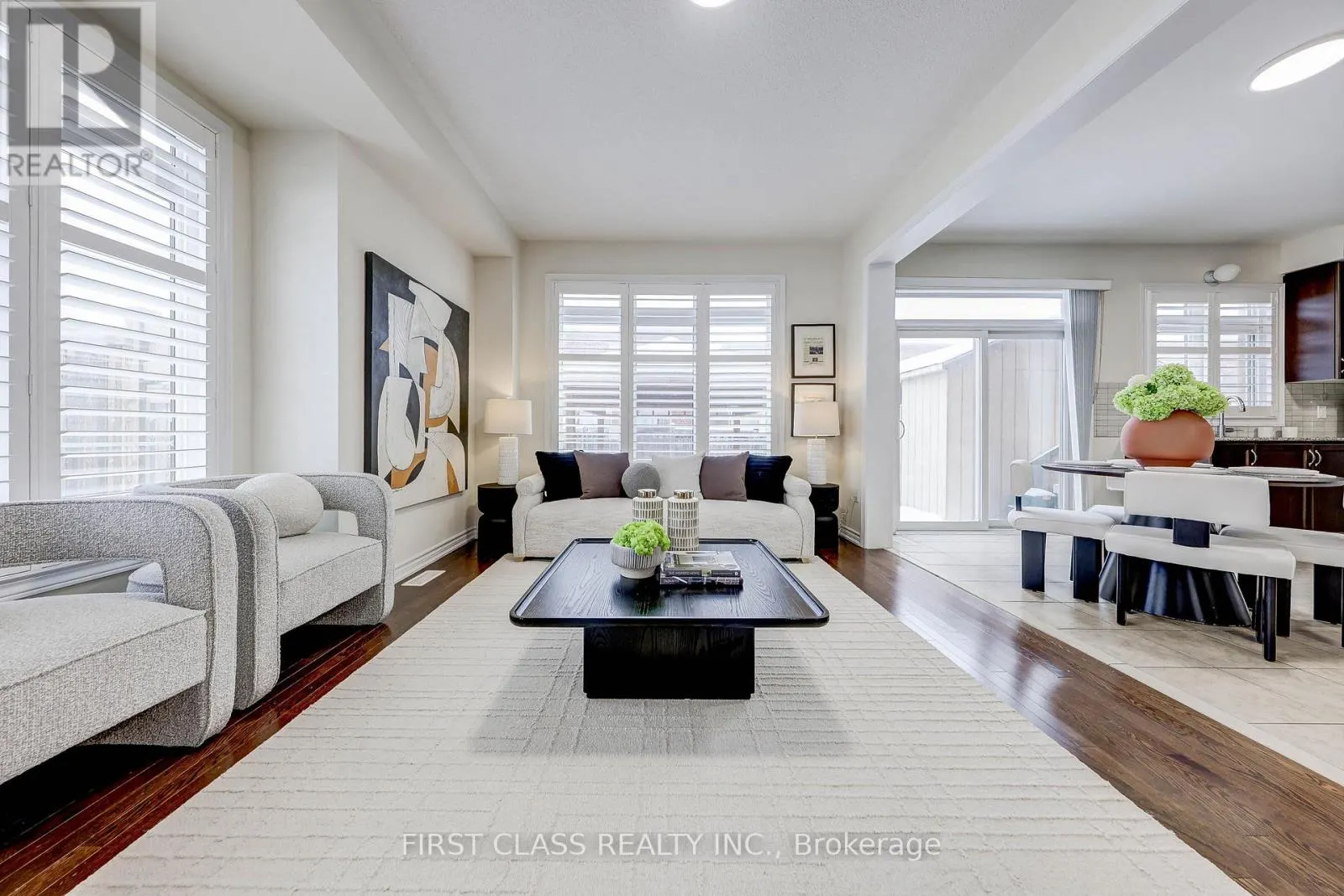 2 JAMES PARROTT AVENUE