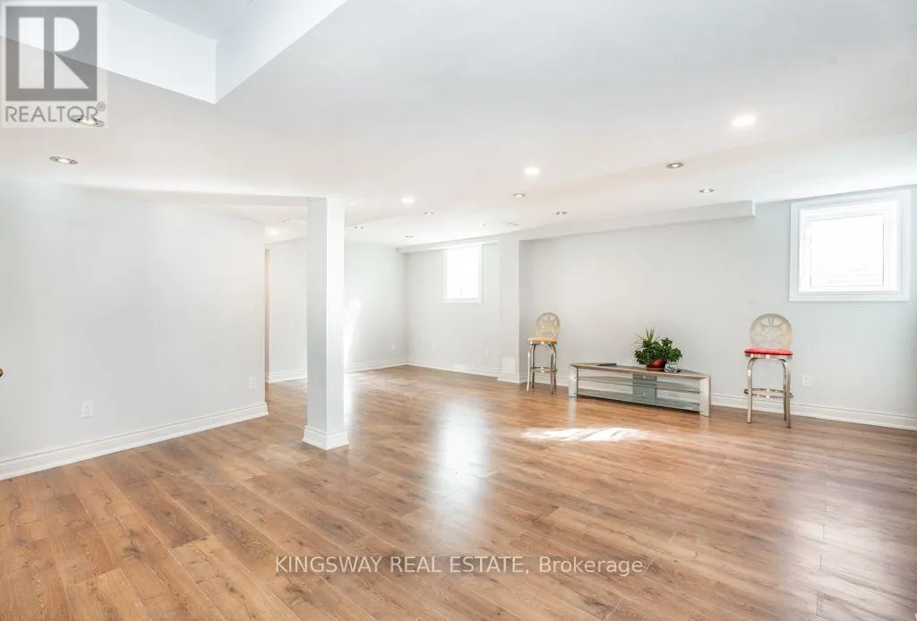 33 EDGAR AVENUE