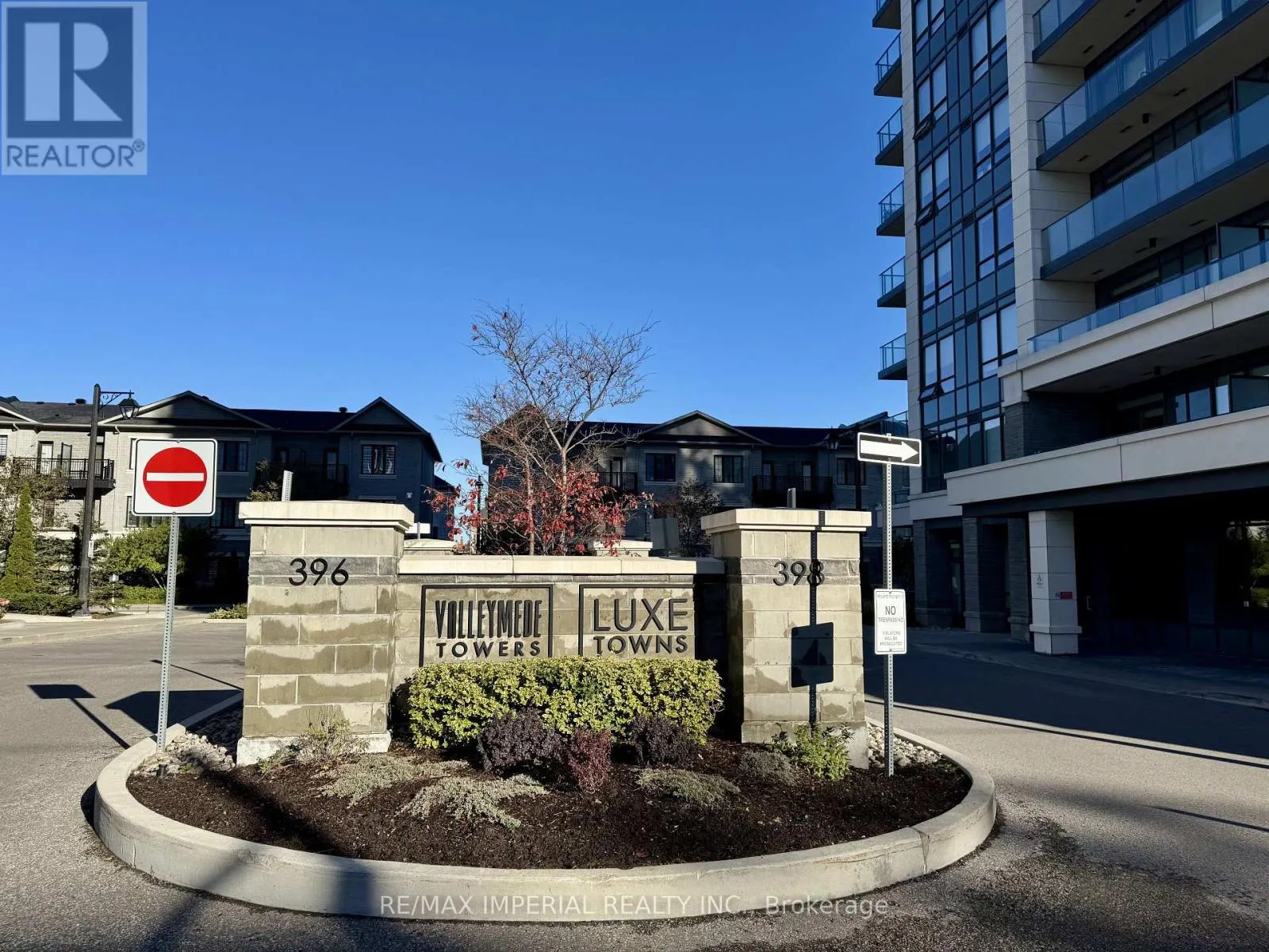 107 - 398 HIGHWAY 7 E