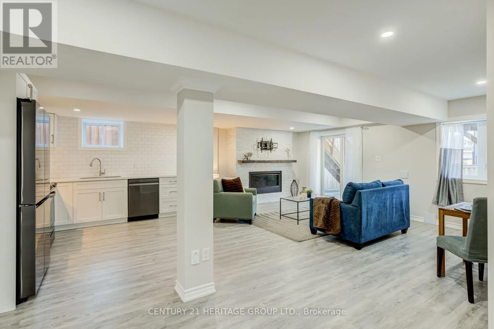 8 PIETROWSKI DRIVE