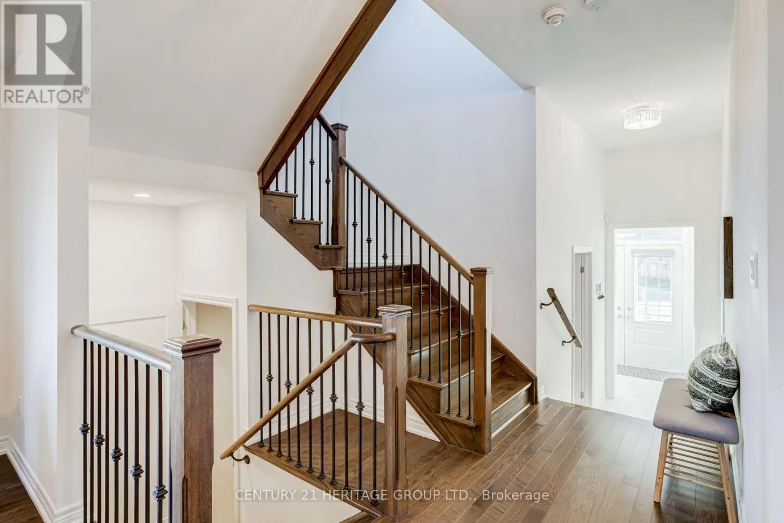 8 PIETROWSKI DRIVE