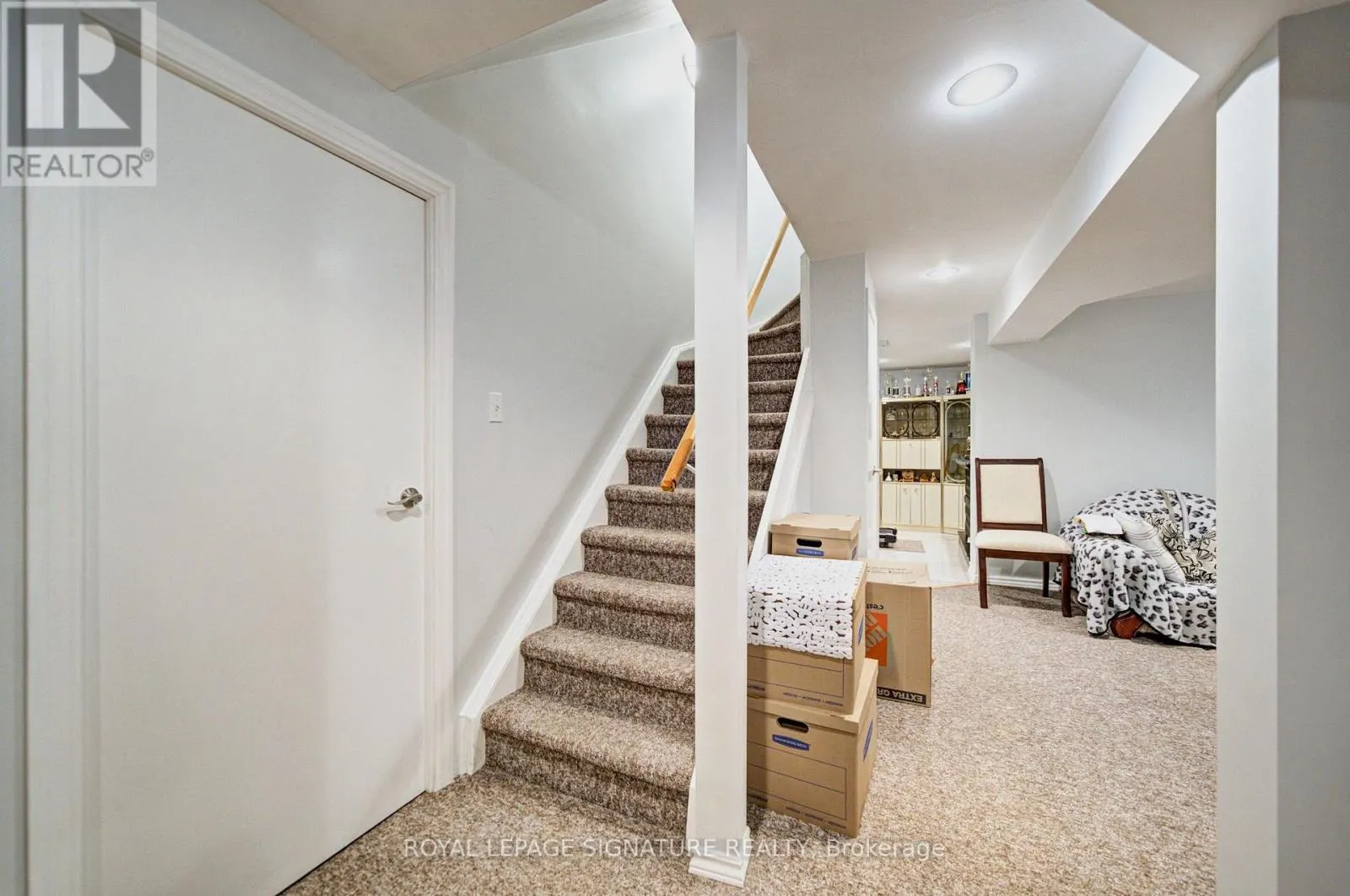 1180 ORIOLE CRESCENT