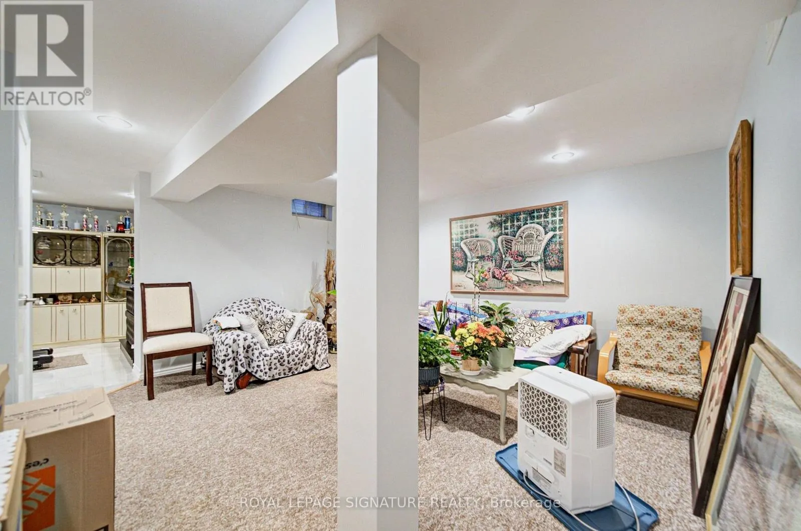 1180 ORIOLE CRESCENT