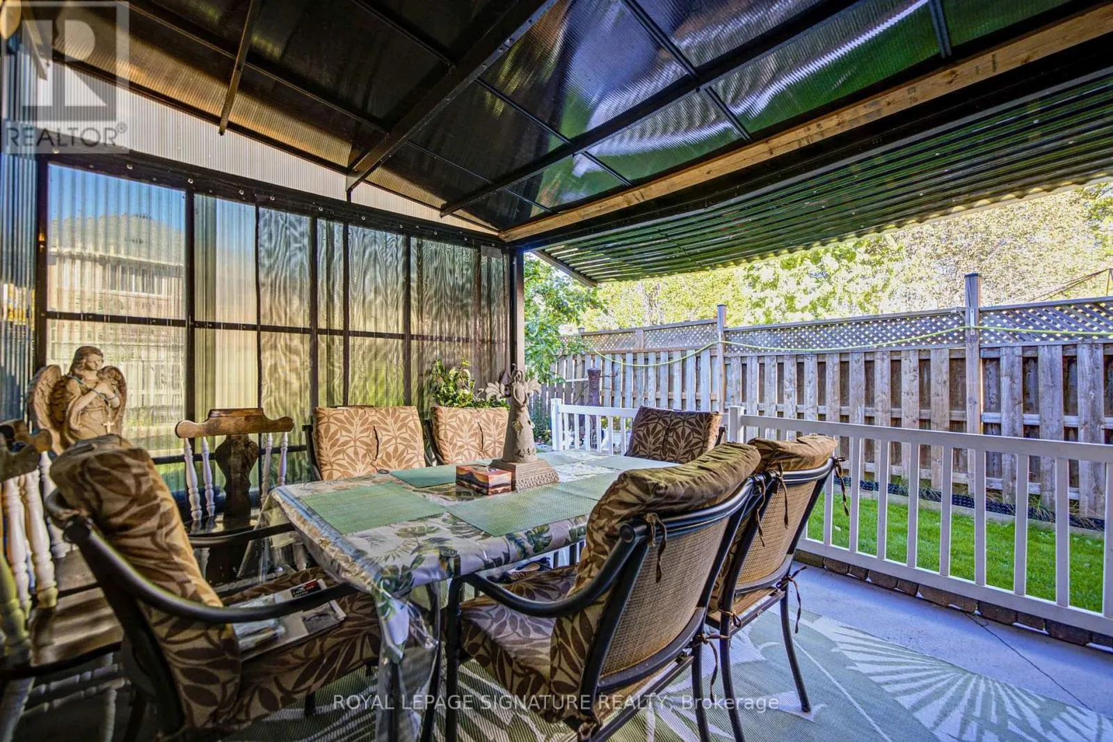 1180 ORIOLE CRESCENT