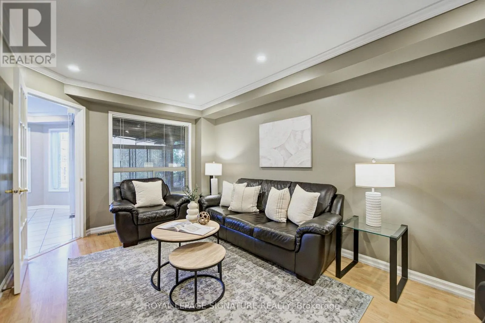 1180 ORIOLE CRESCENT