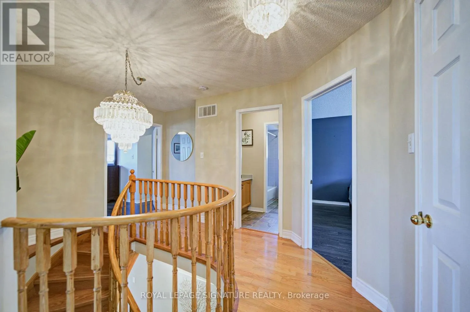 1180 ORIOLE CRESCENT