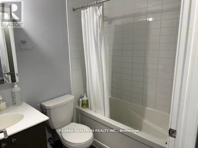228 - 555 WILLIAM GRAHAM DRIVE