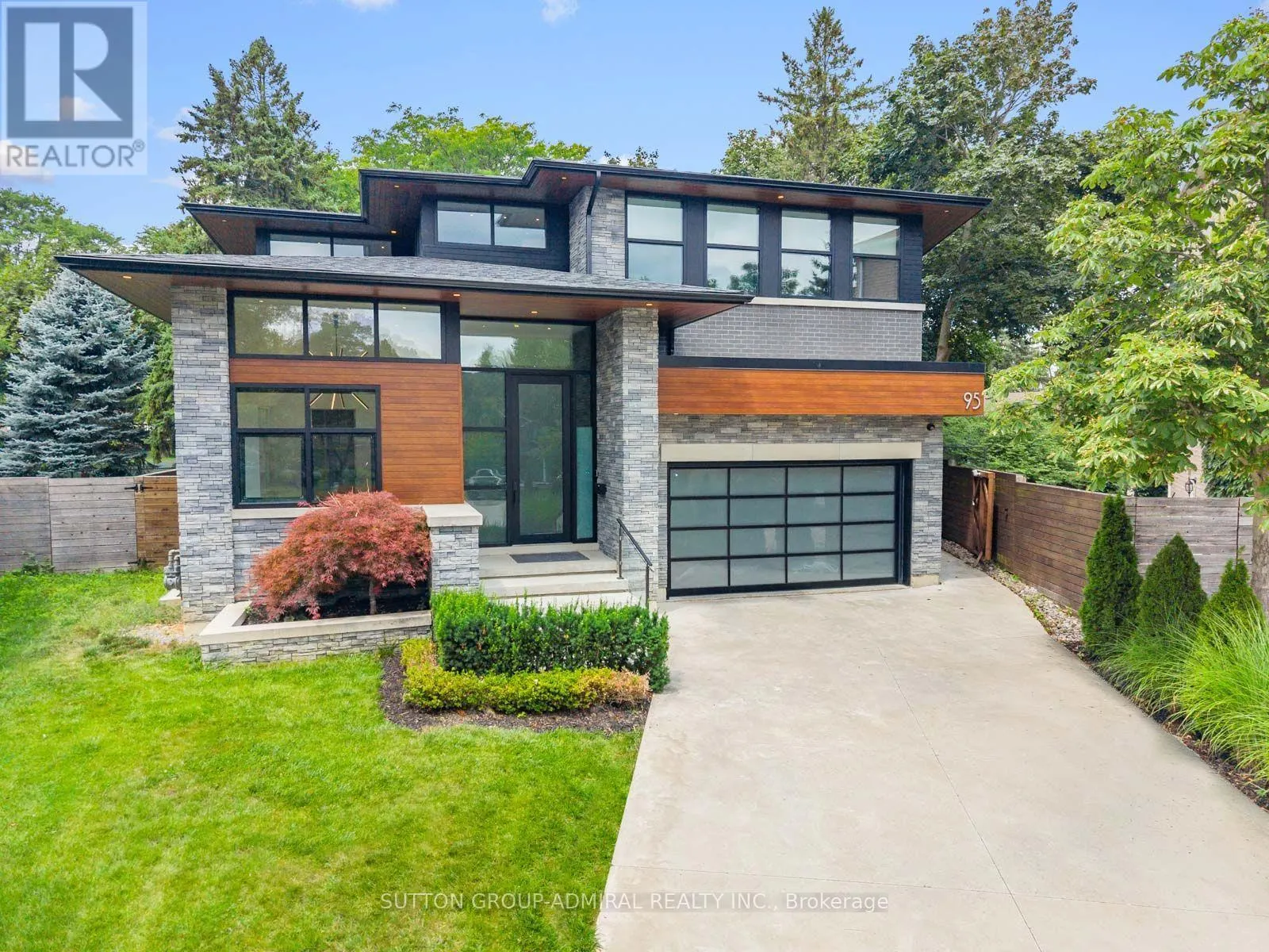 95 PENSTOCK COURT