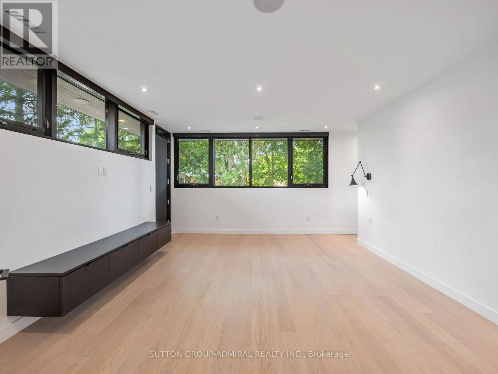 95 PENSTOCK COURT