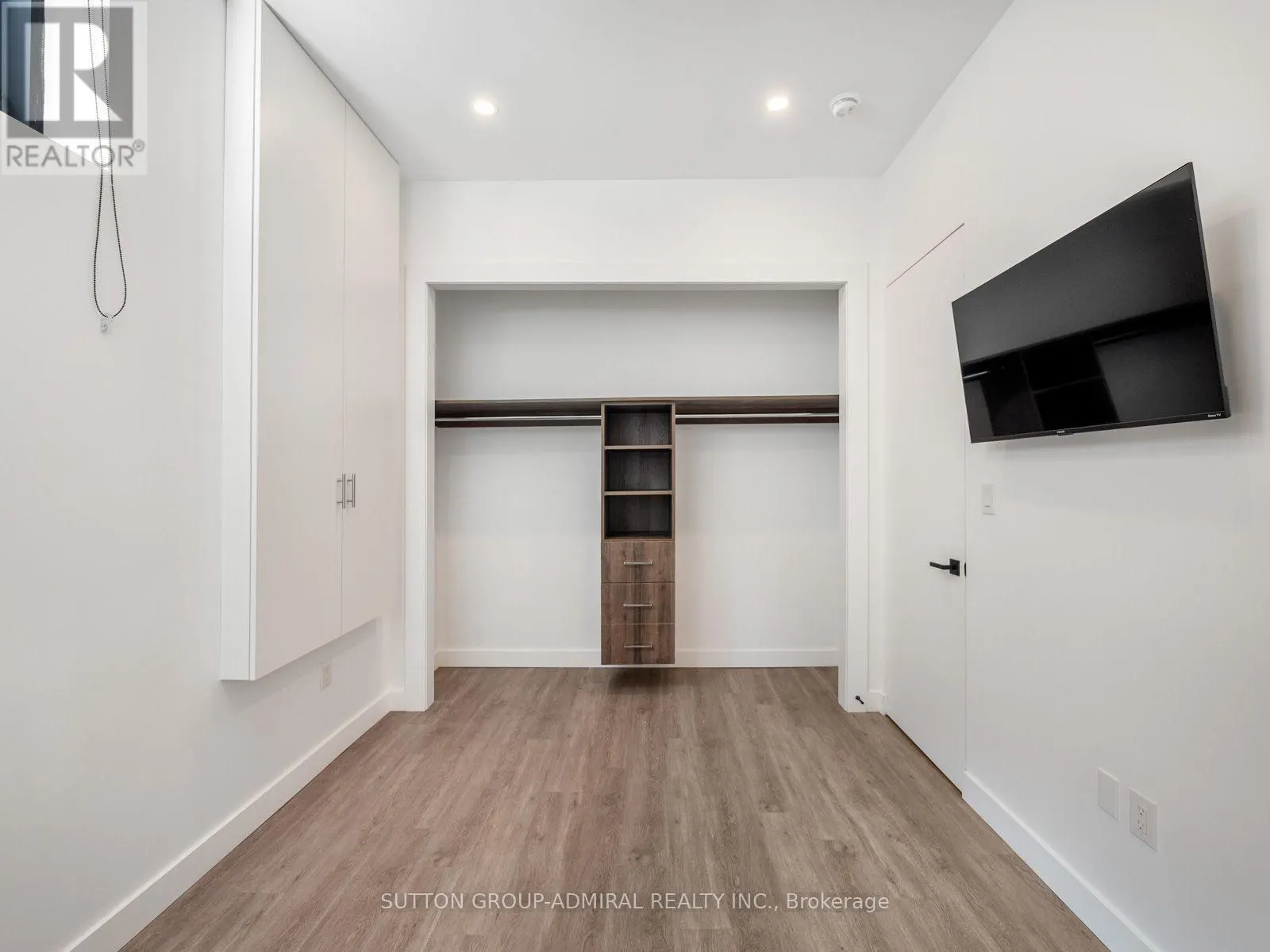 95 PENSTOCK COURT