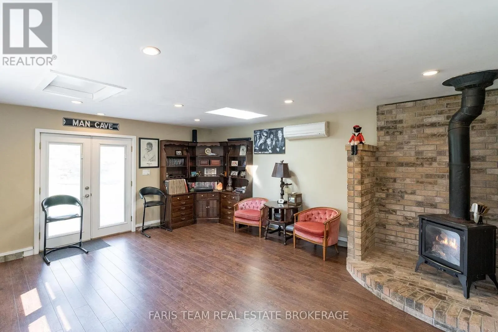 228 BAYSHORE ROAD