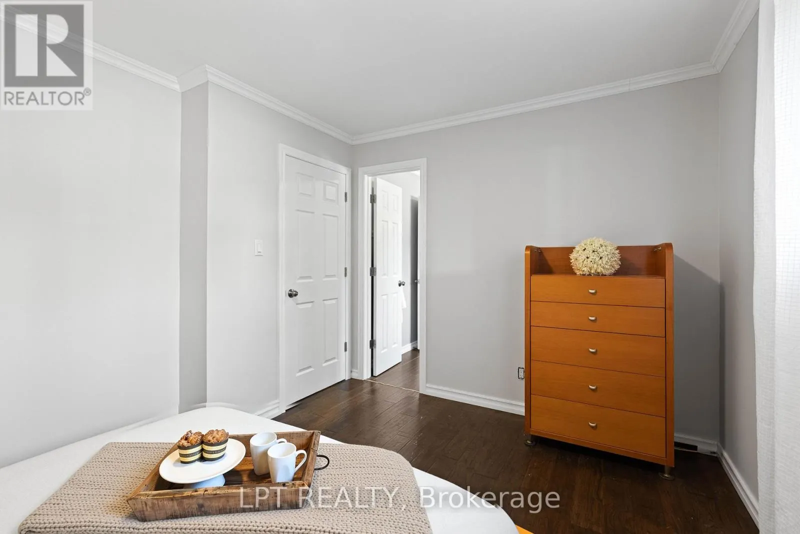 40 ROSEMARY LANE