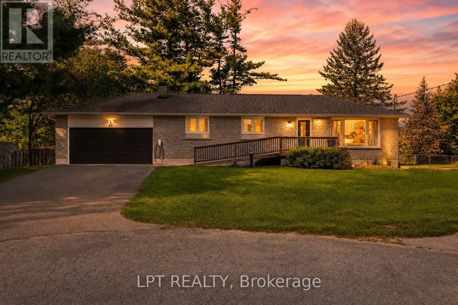 40 ROSEMARY LANE