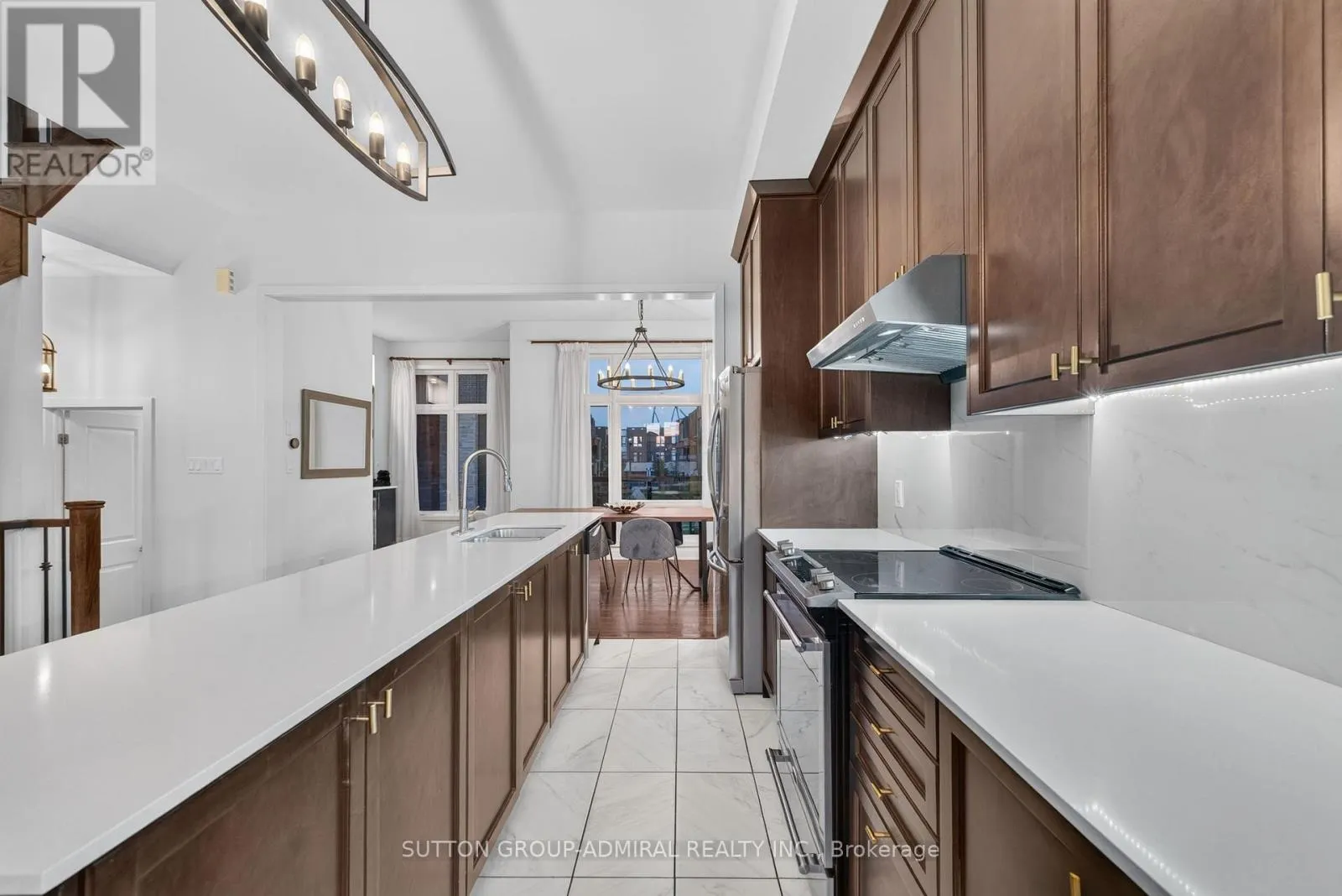 62 PAGEANT AVENUE