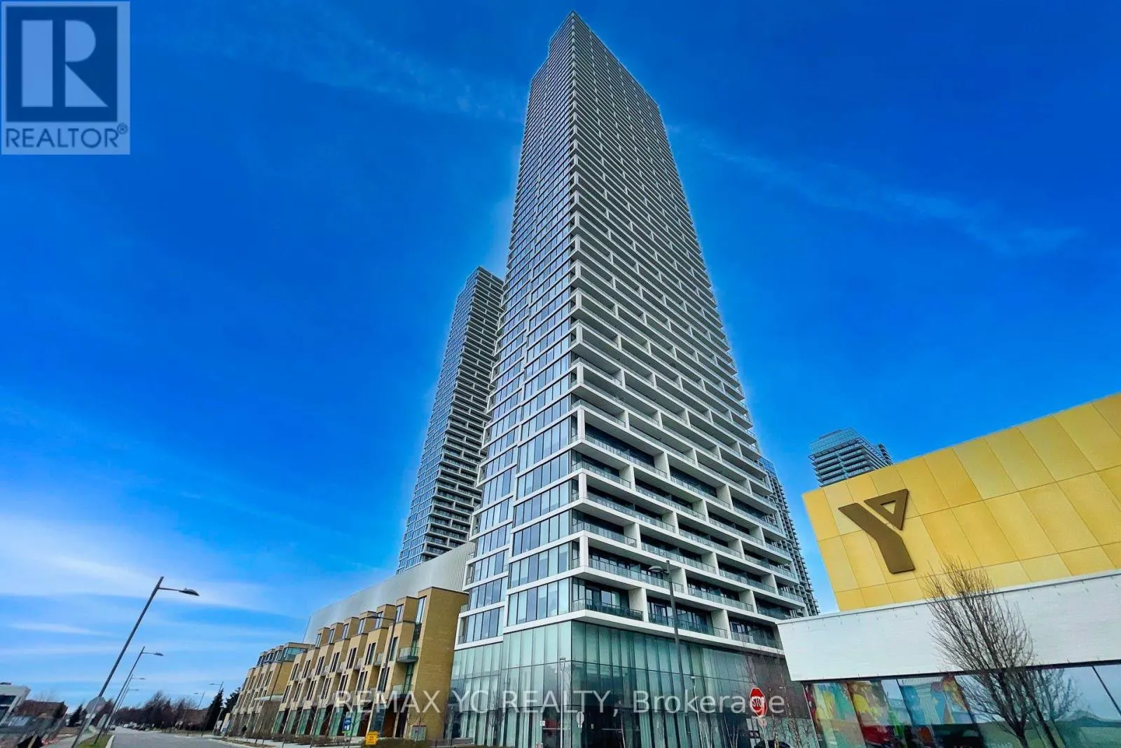 3501 - 5 BUTTERMILL AVENUE