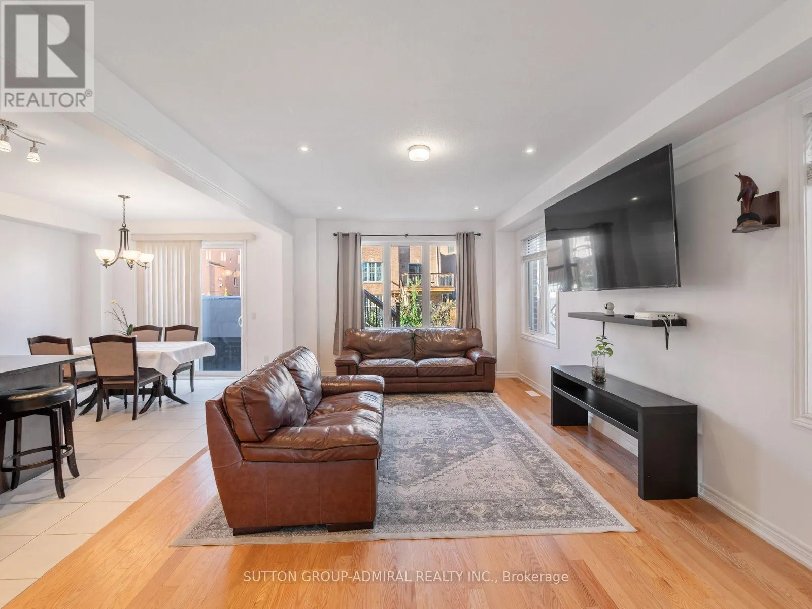 377 BUSATO DRIVE