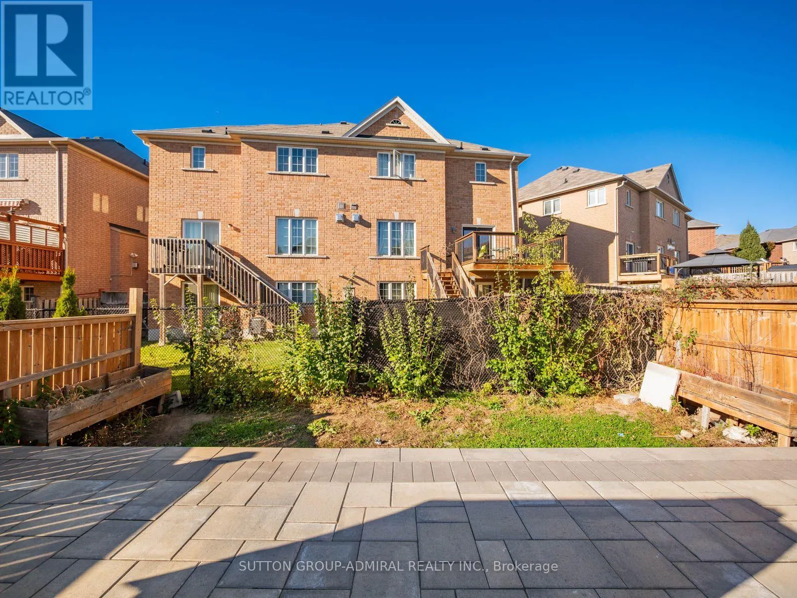 377 BUSATO DRIVE