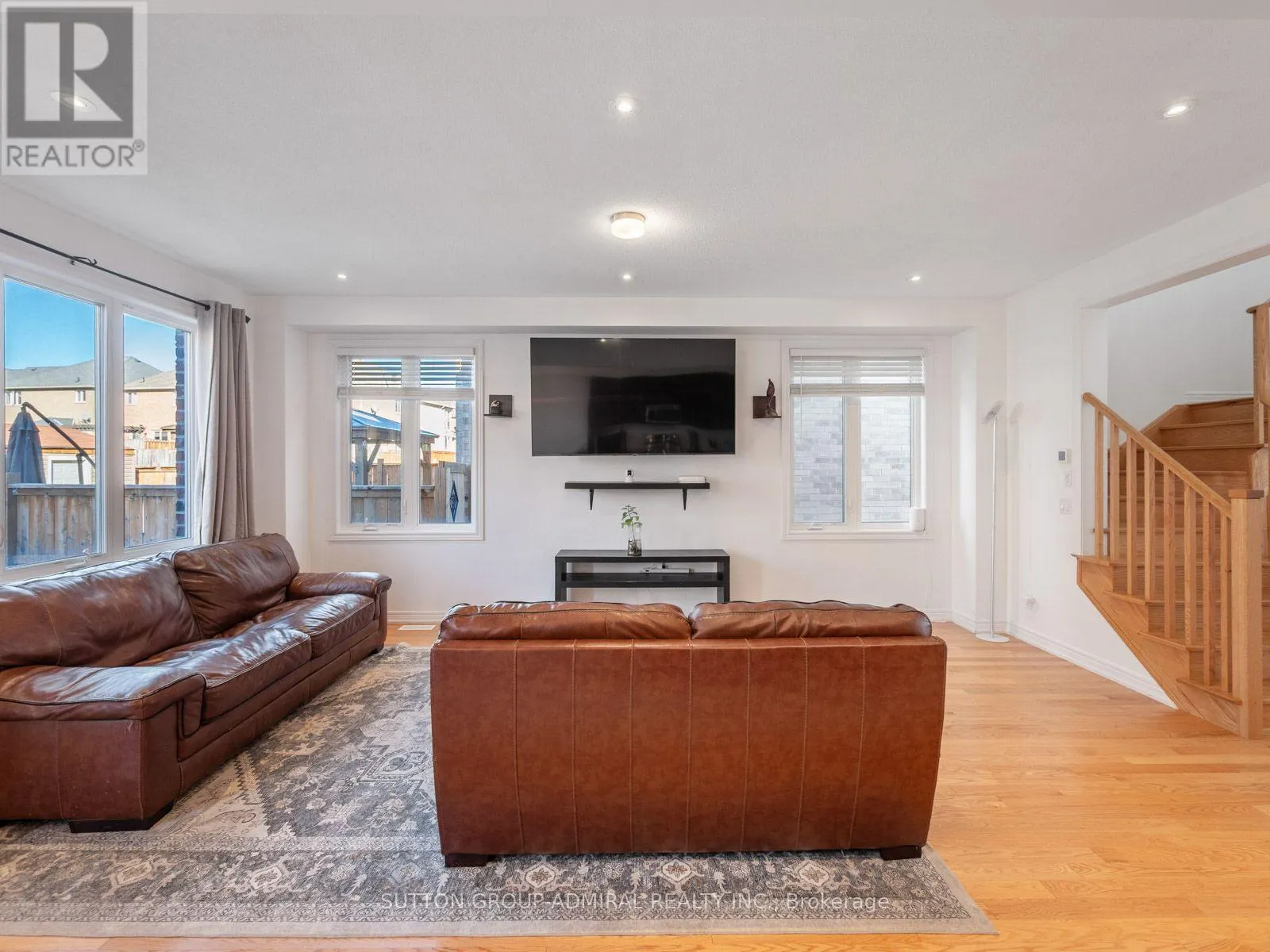 377 BUSATO DRIVE