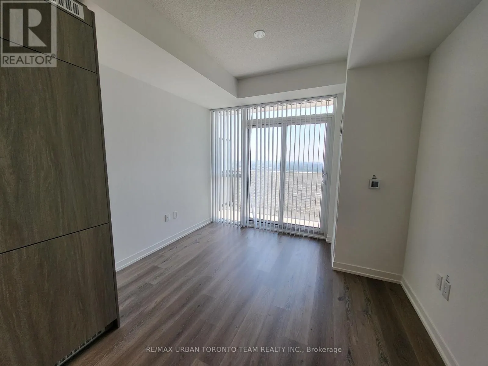 3312 - 28 INTERCHANGE WAY