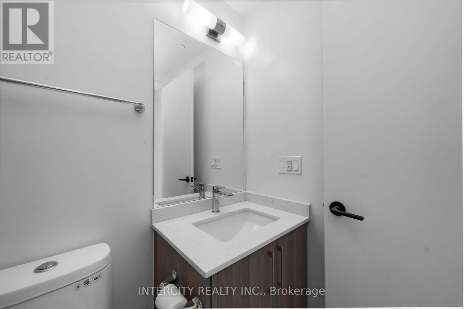 351 - 2075 KING ROAD
