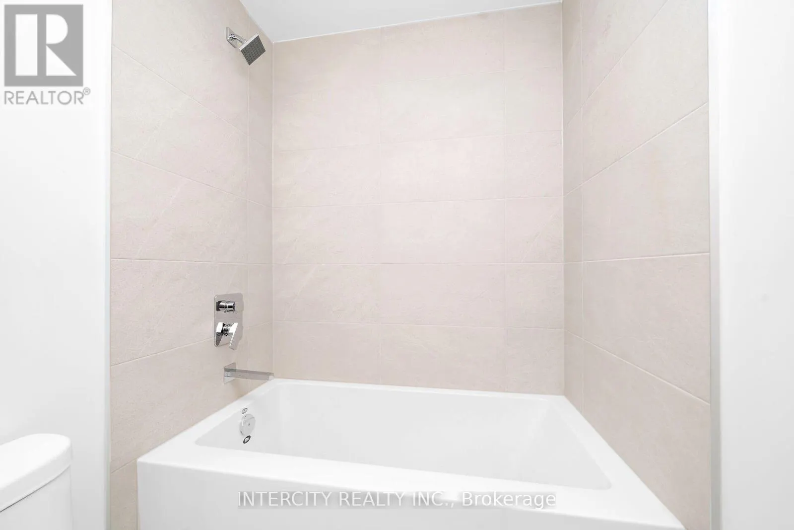 340 - 2075 KING ROAD