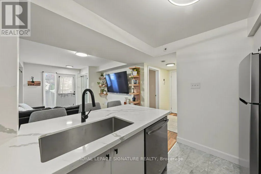 65 - 2285 BUR OAK AVENUE