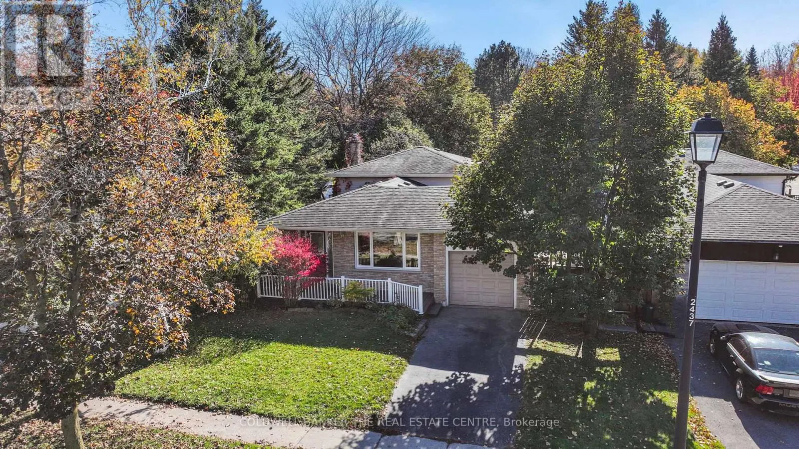 836 ELGIN STREET