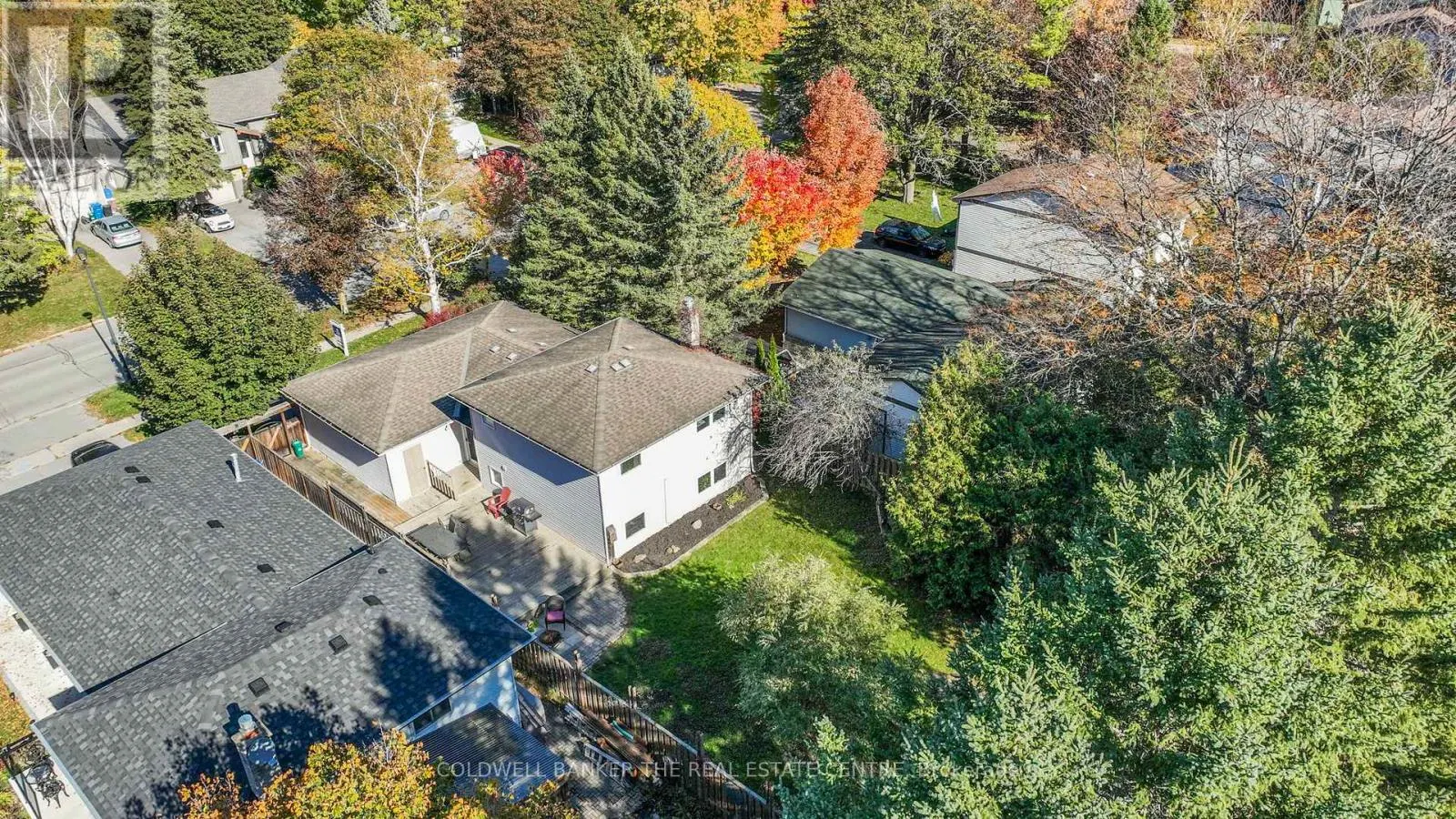 836 ELGIN STREET