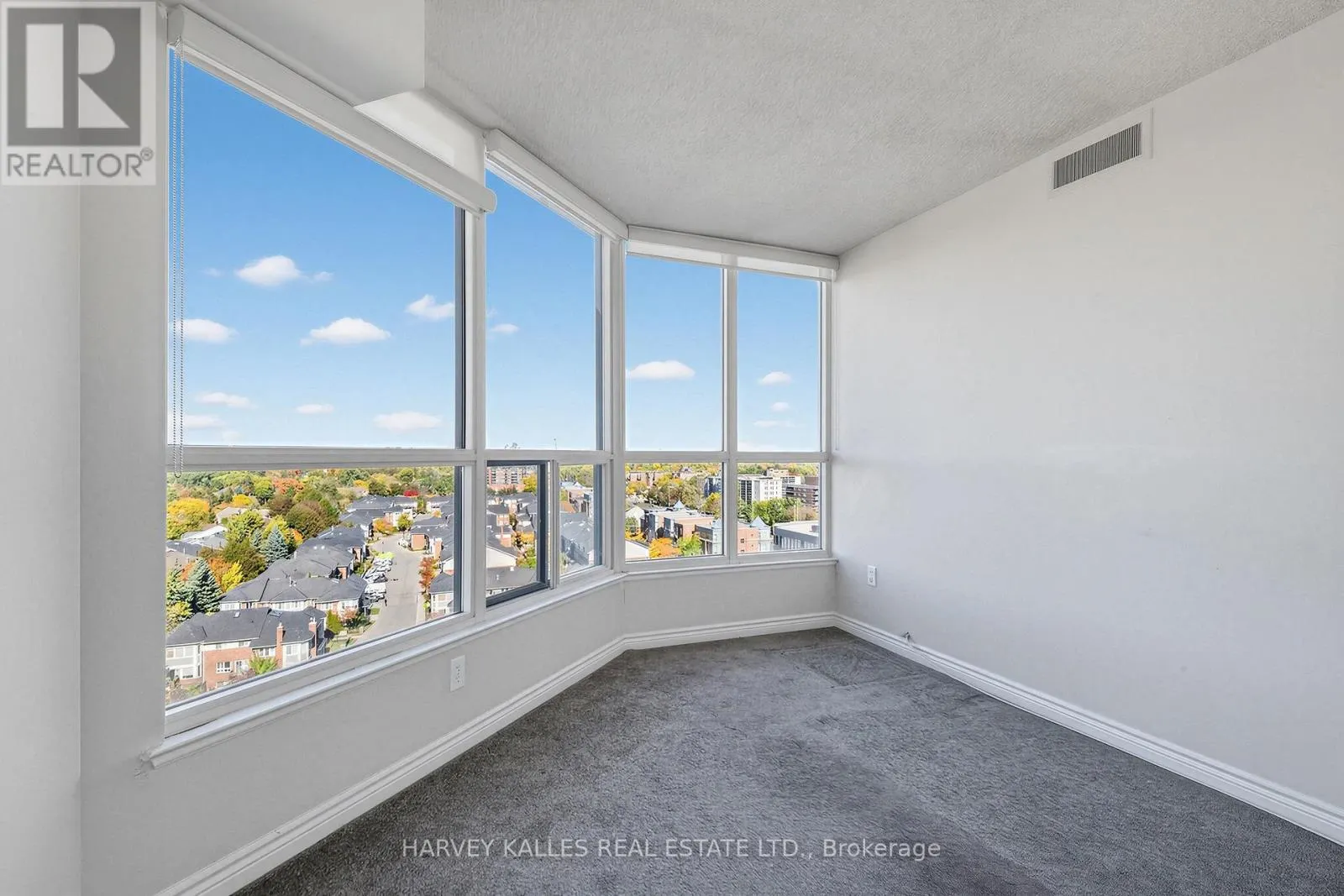 1206 - 1 CLARK AVENUE W
