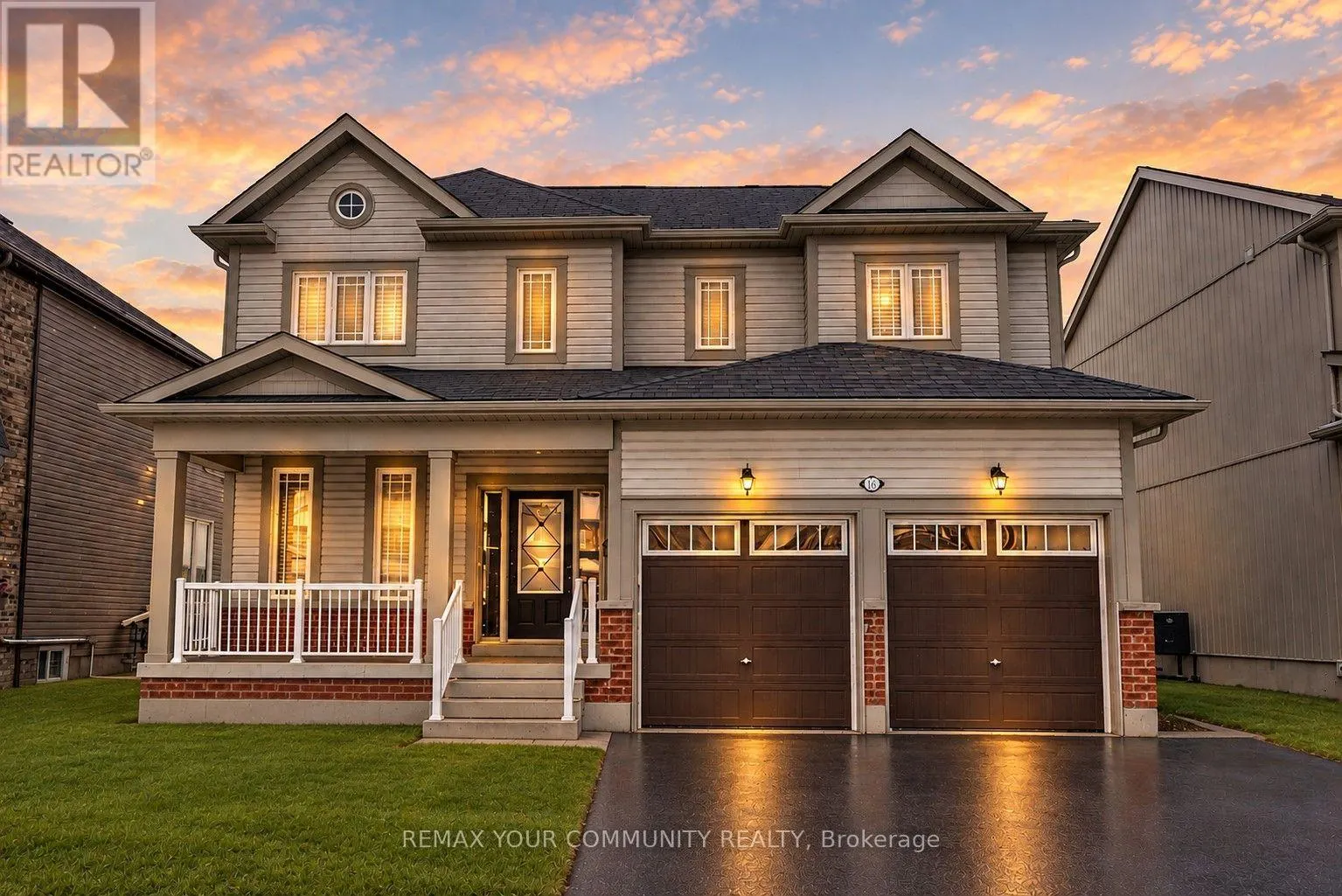 16 DON HADDEN CRESCENT