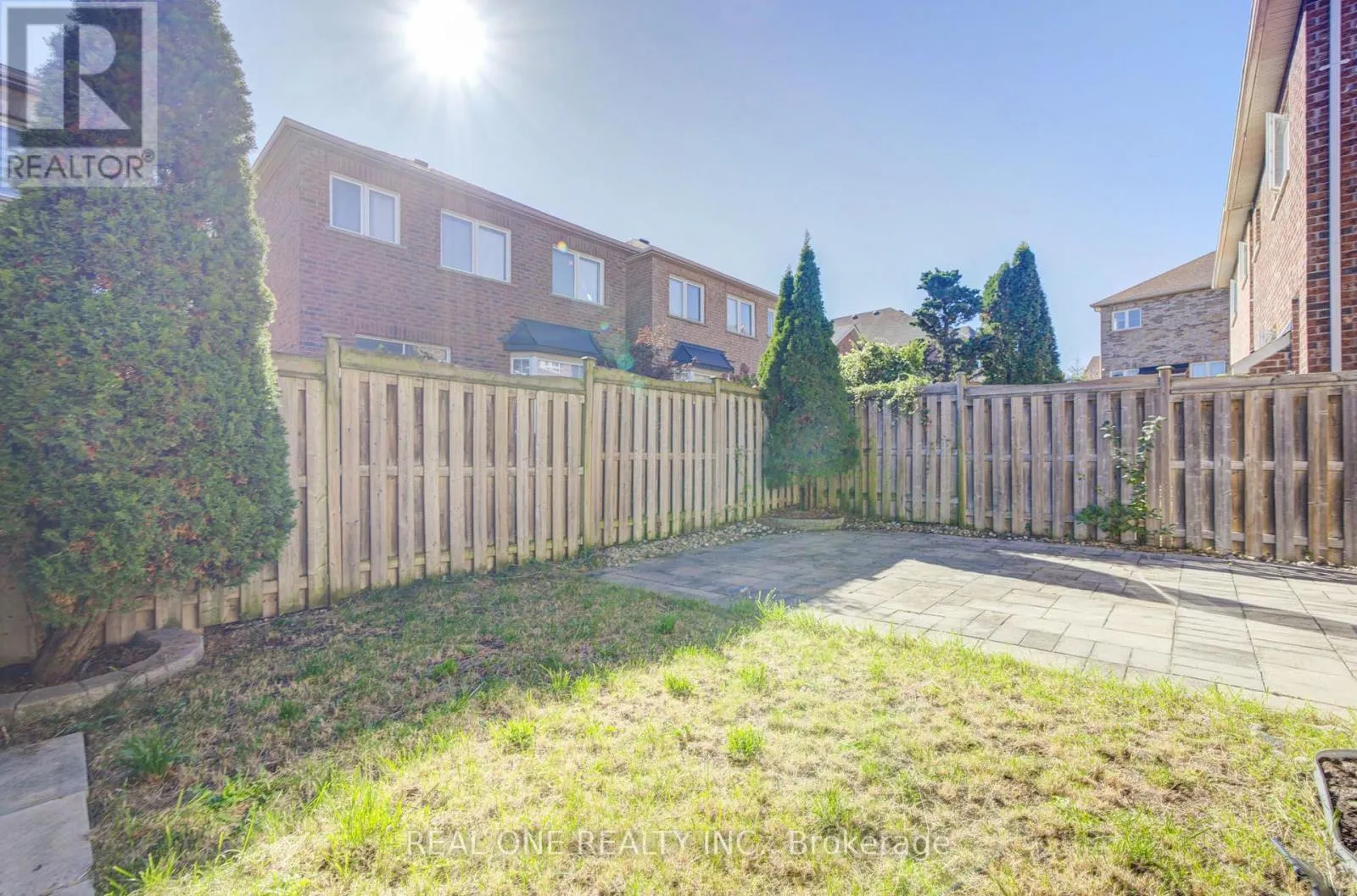 39 BALSAMWOOD ROAD