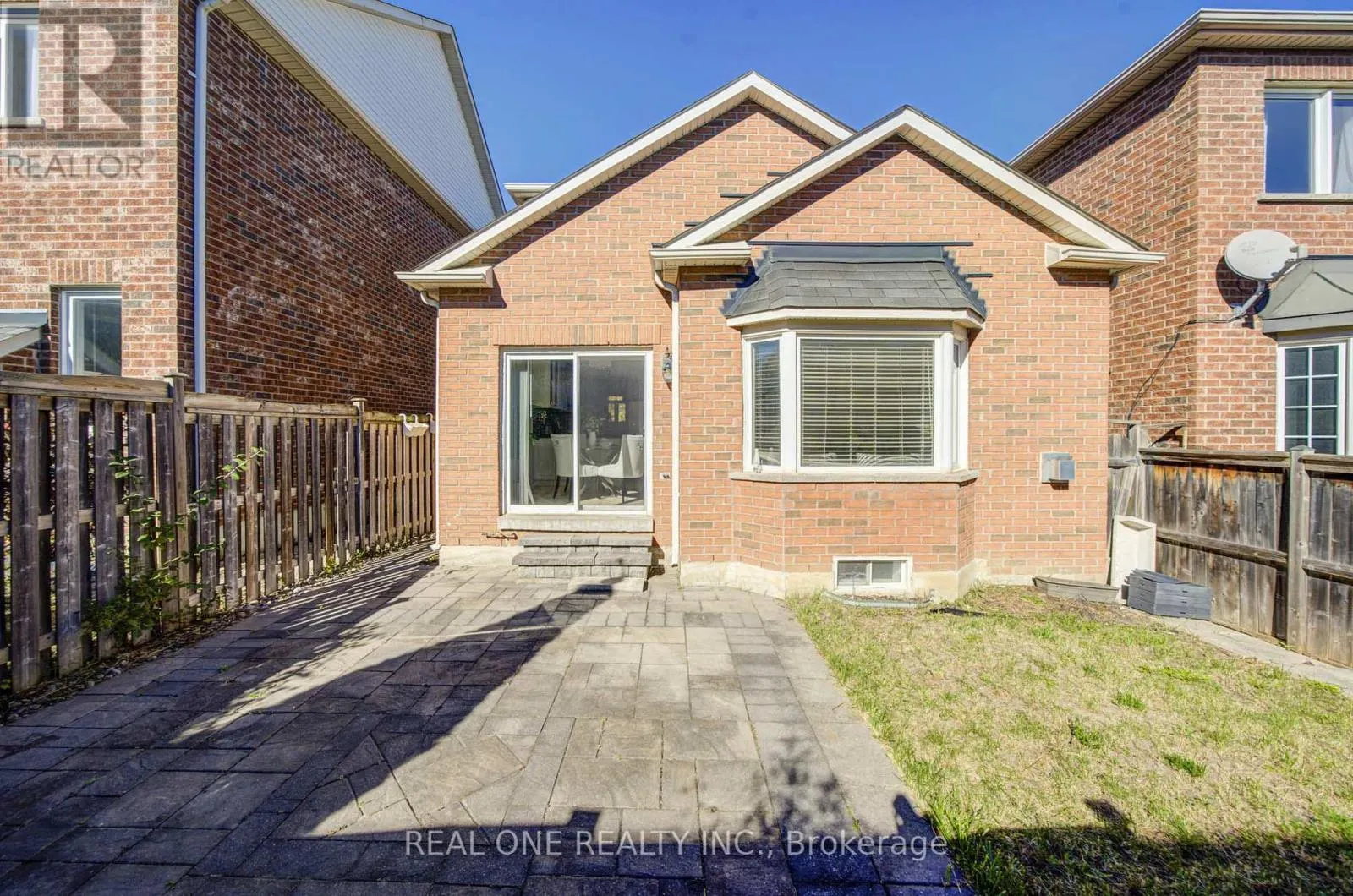39 BALSAMWOOD ROAD