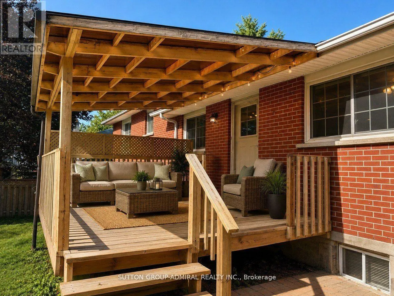 86 HAMILTON DRIVE