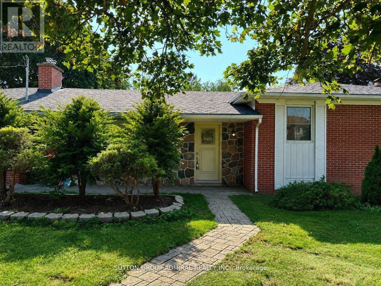 86 HAMILTON DRIVE