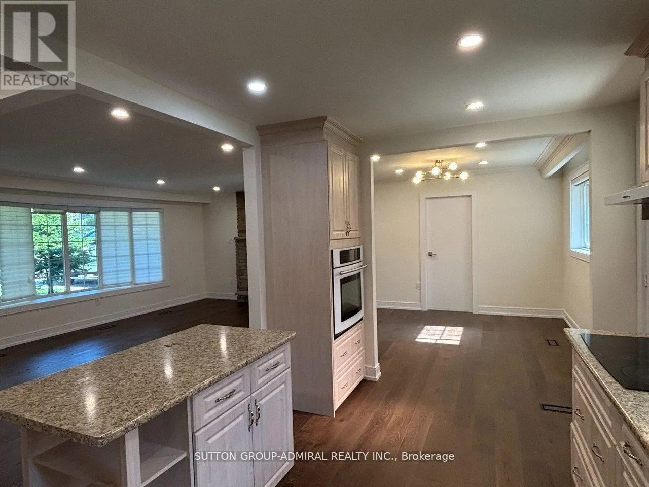 86 HAMILTON DRIVE