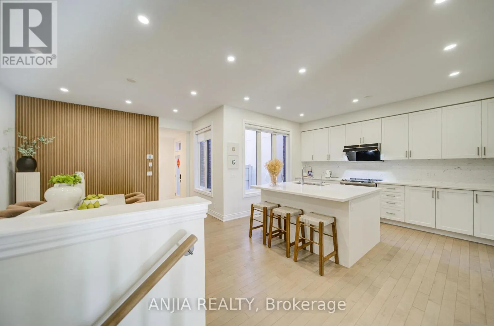 107 GUARDHOUSE CRESCENT