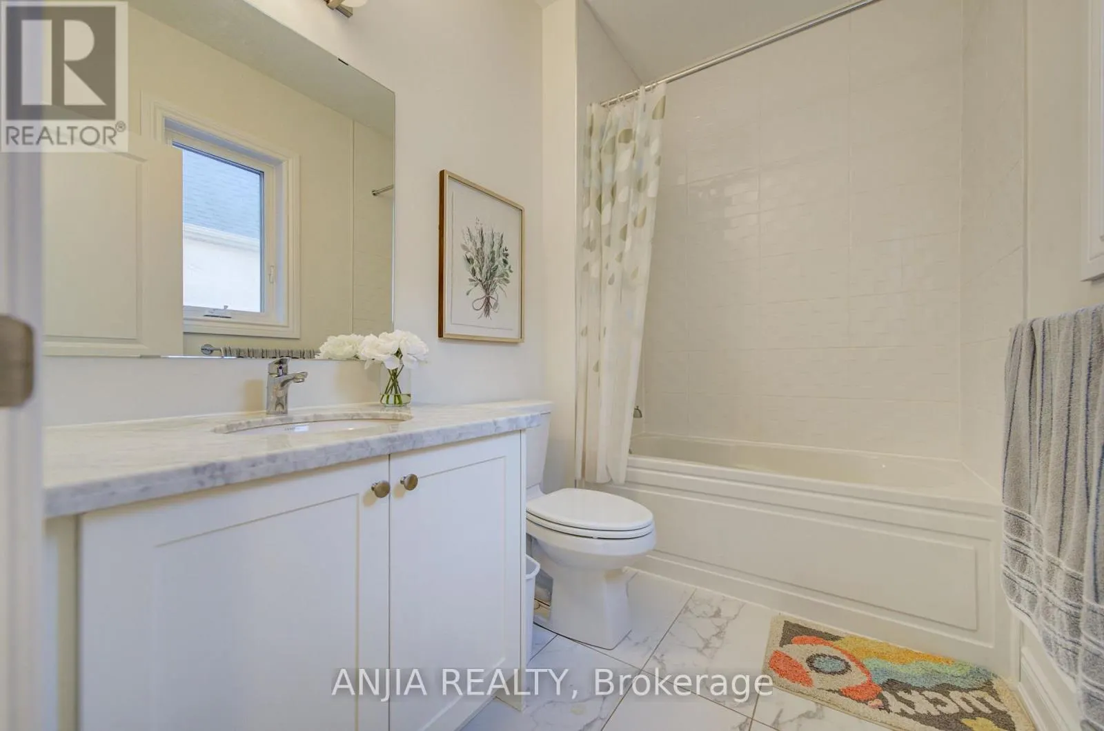 107 GUARDHOUSE CRESCENT