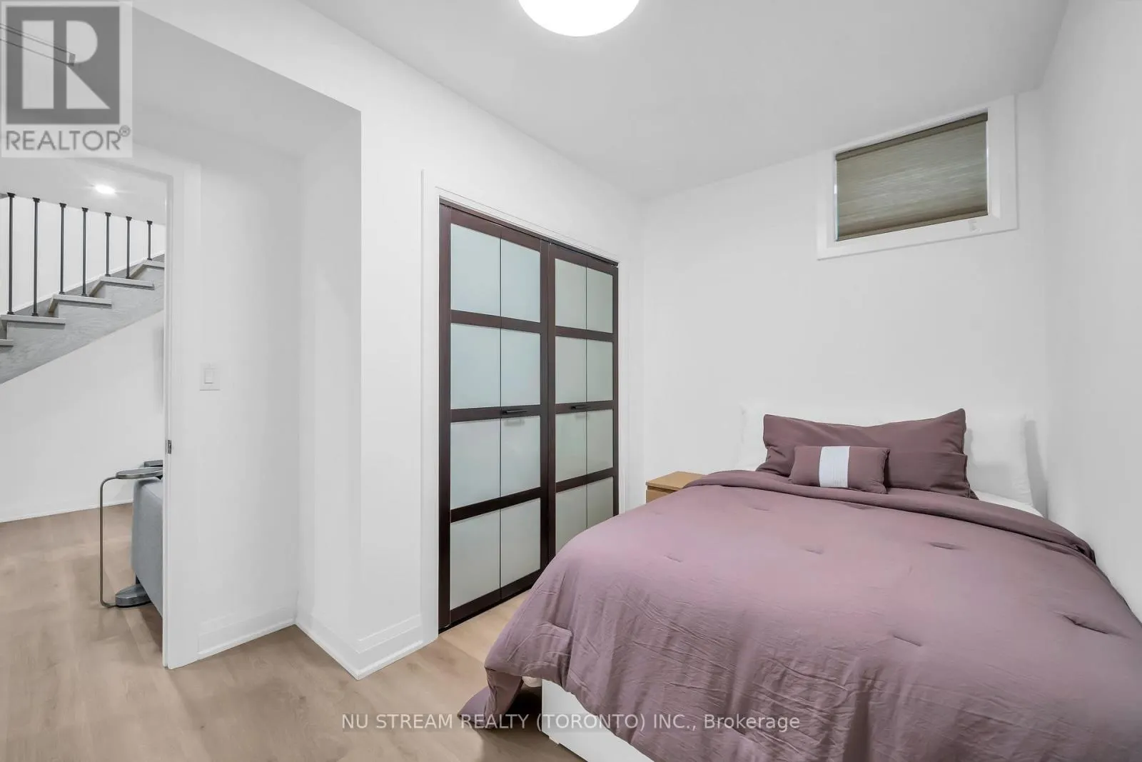 LOWER - 323 WINNIFRED DRIVE