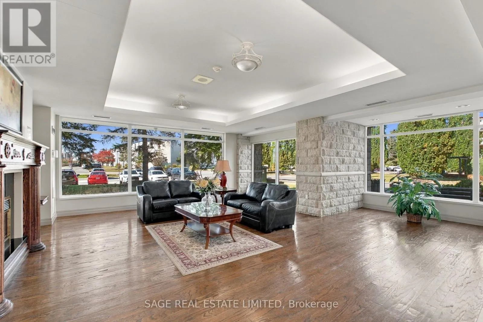 309 - 2502 RUTHERFORD ROAD