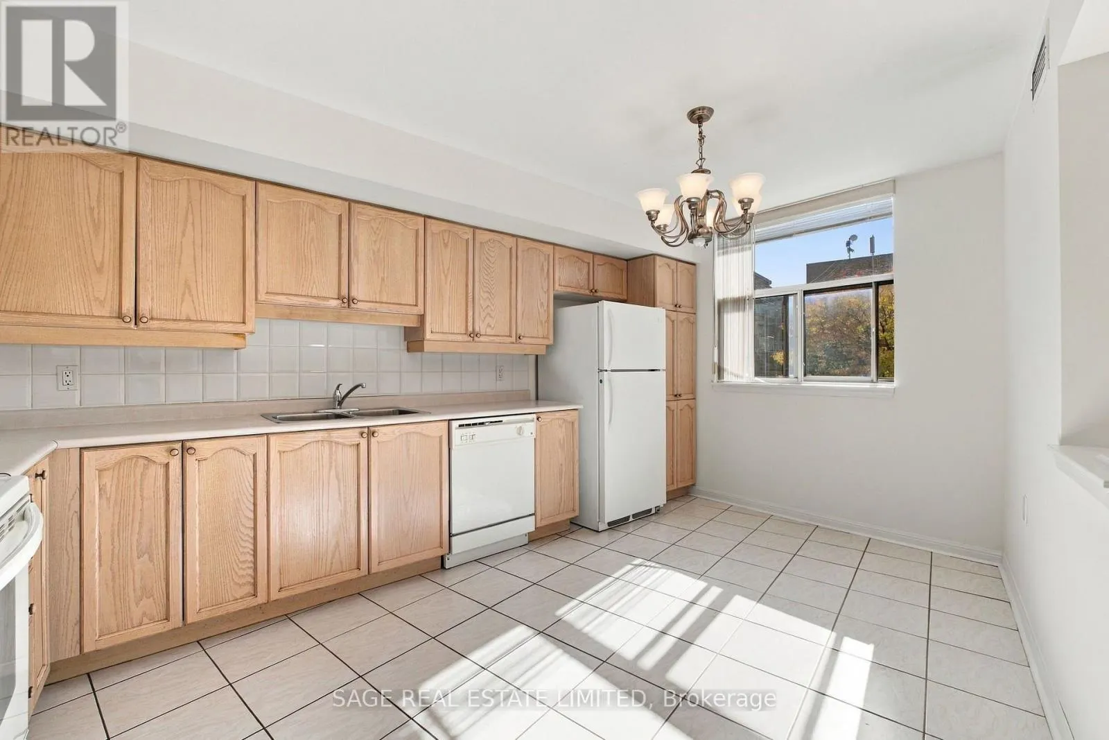 309 - 2502 RUTHERFORD ROAD