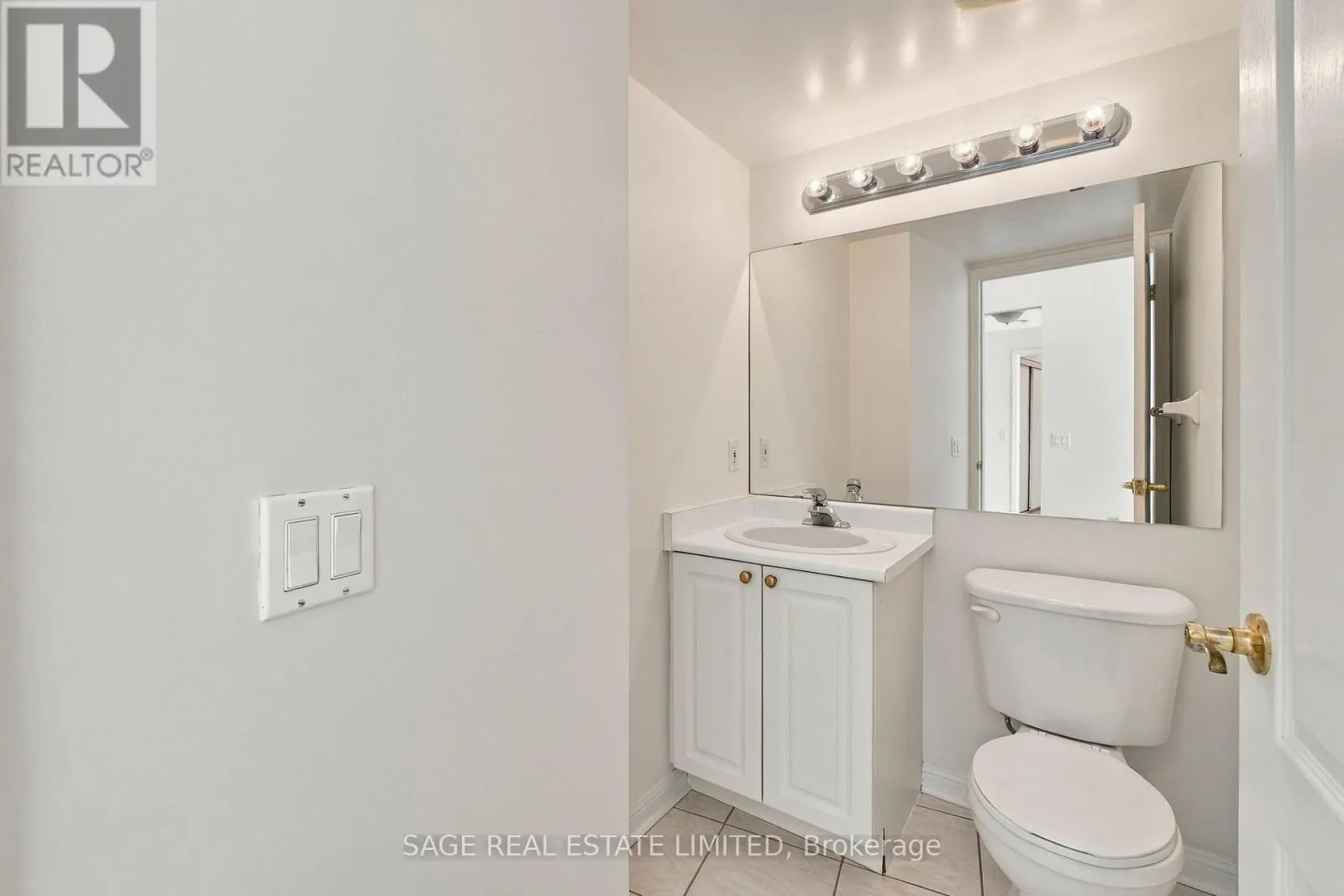 309 - 2502 RUTHERFORD ROAD