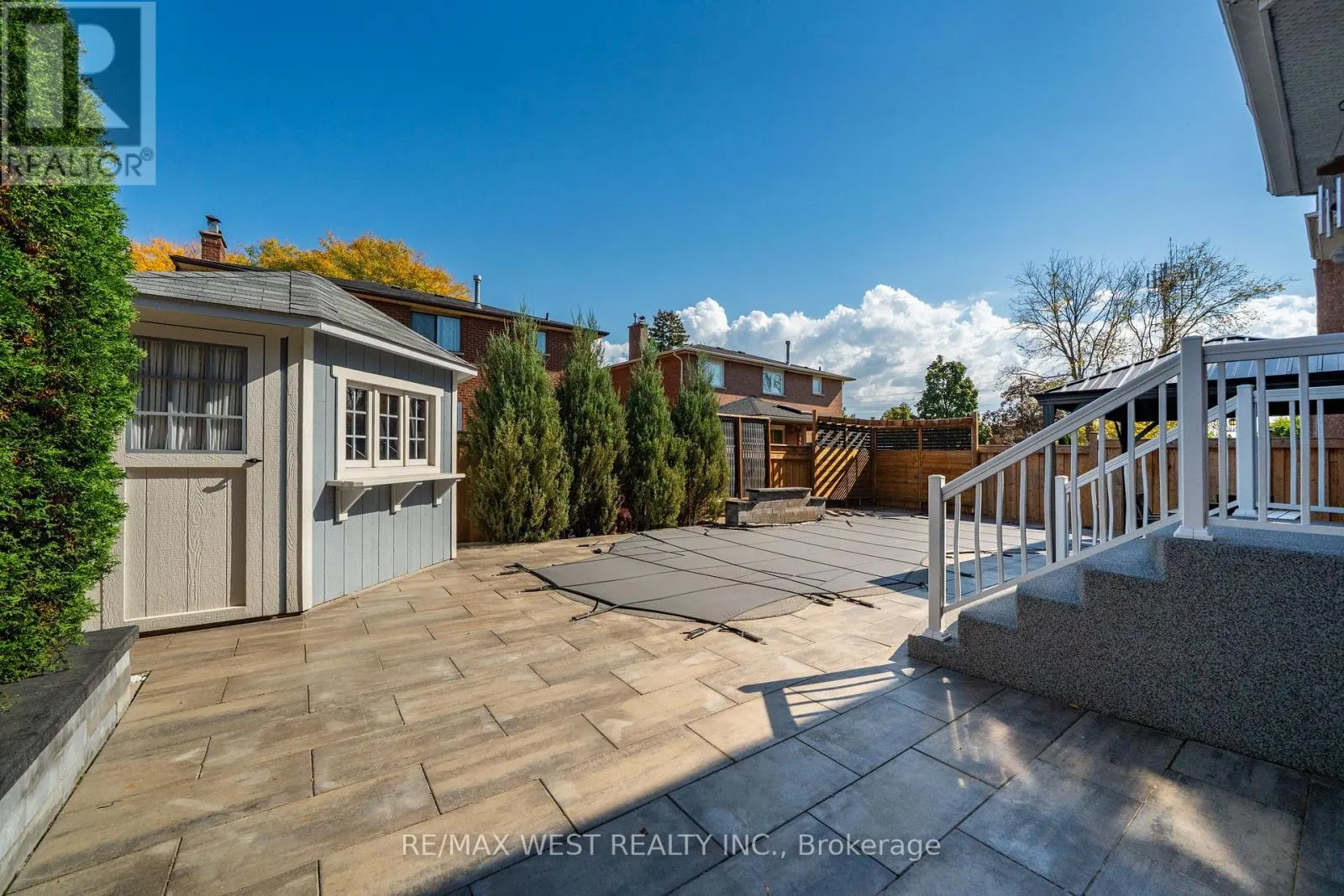 98 ARROWHEAD DRIVE