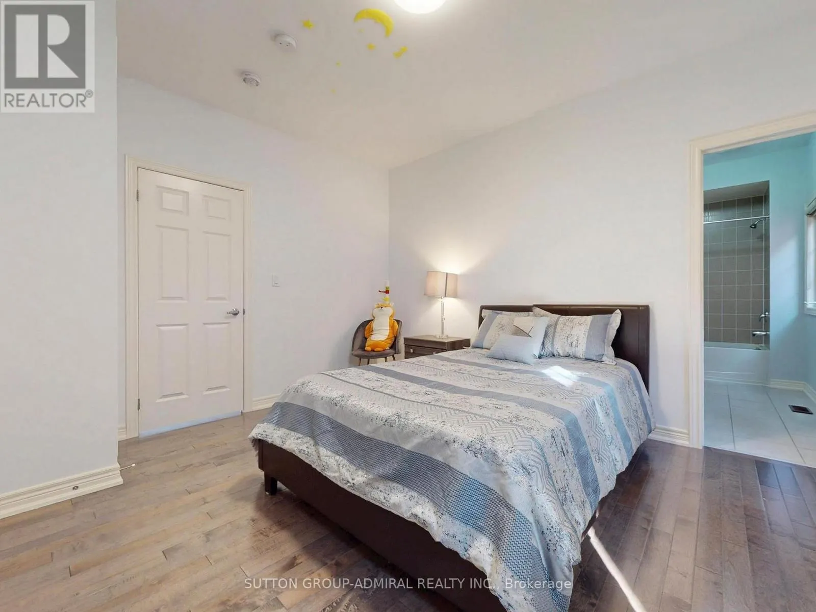 108 BALDRY AVENUE
