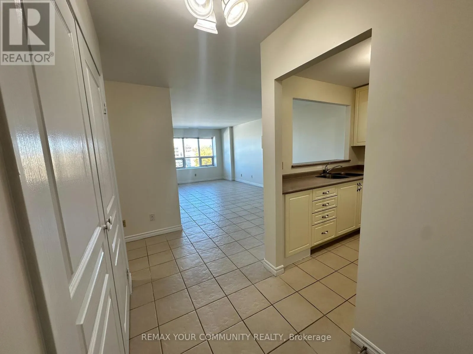 503 - 15207 YONGE STREET