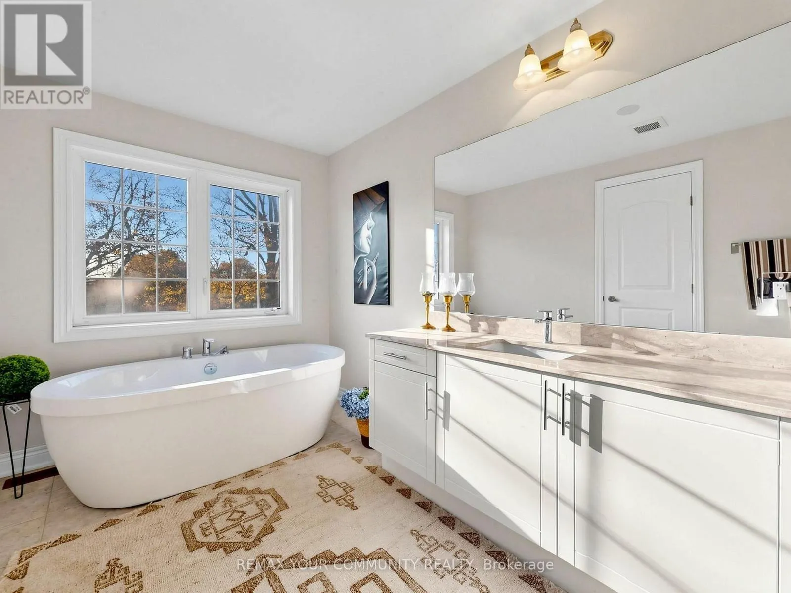 96 DRIZZEL CRESCENT