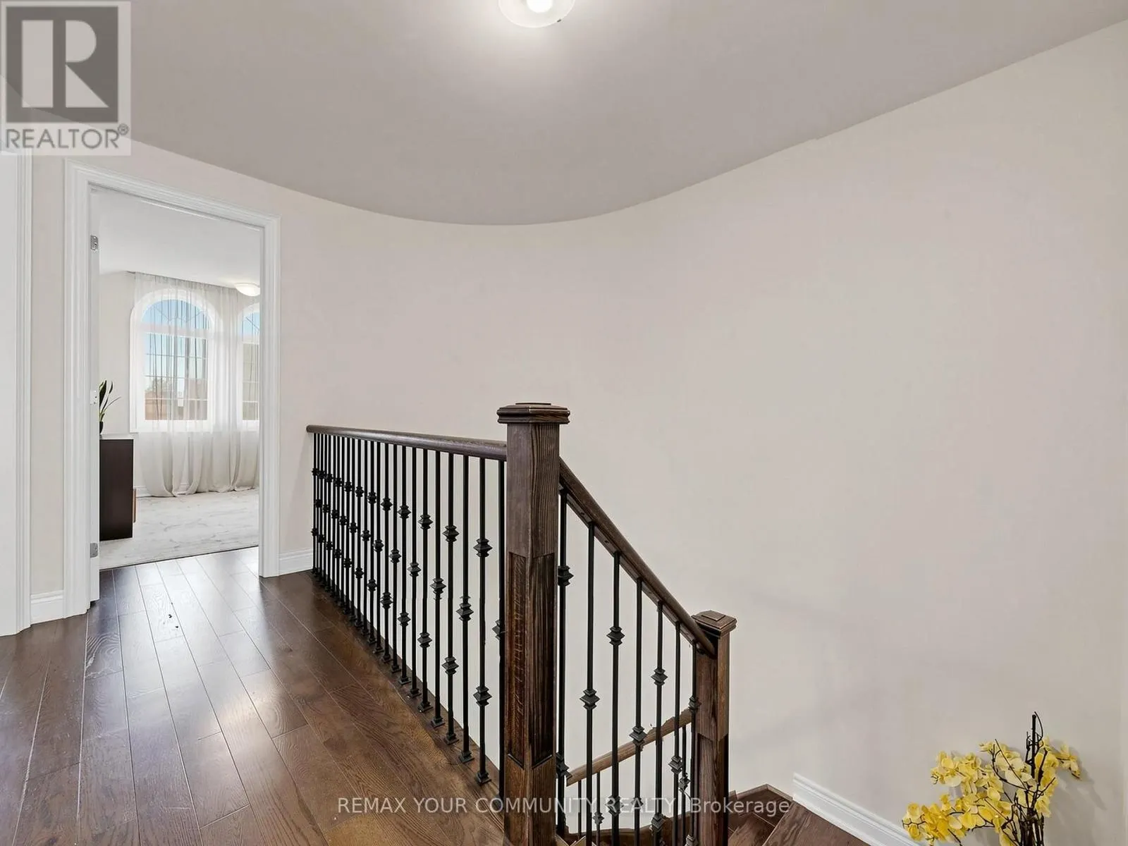 96 DRIZZEL CRESCENT