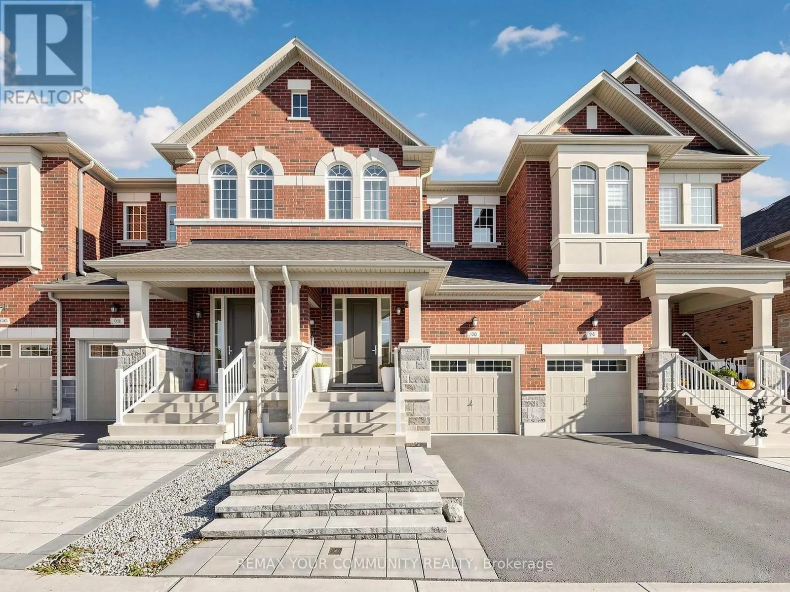 96 DRIZZEL CRESCENT