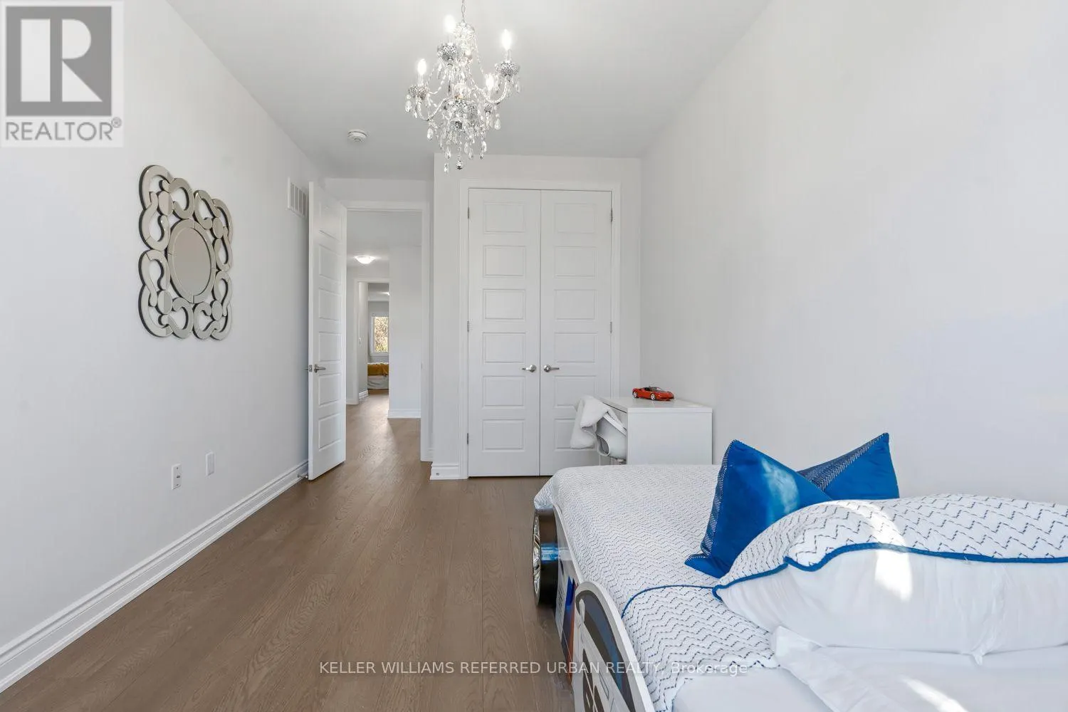 32 GREAT HERON COURT