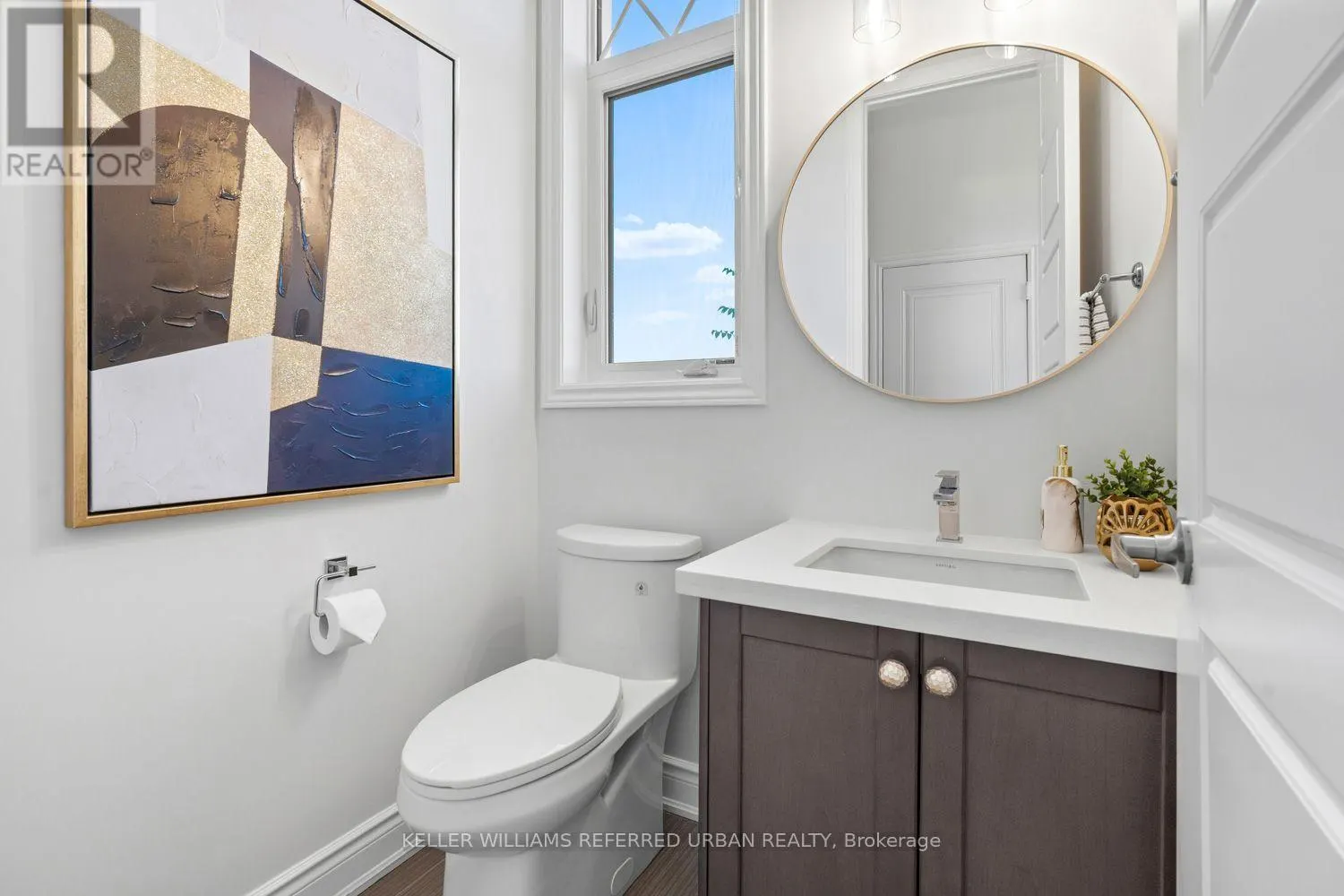 32 GREAT HERON COURT