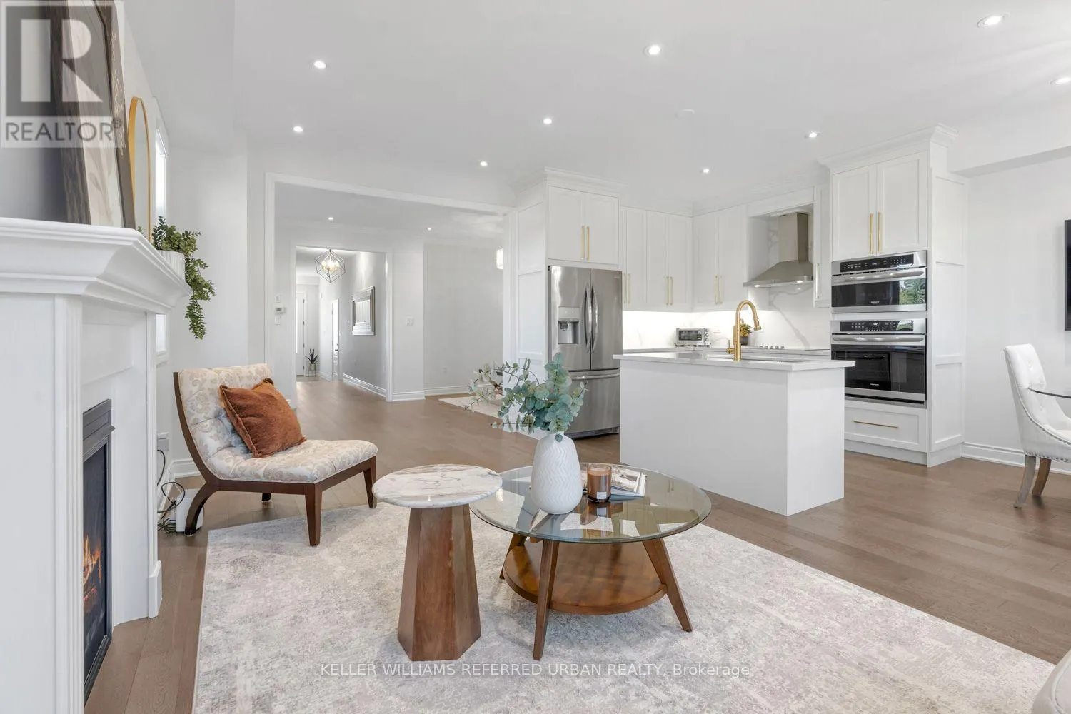32 GREAT HERON COURT
